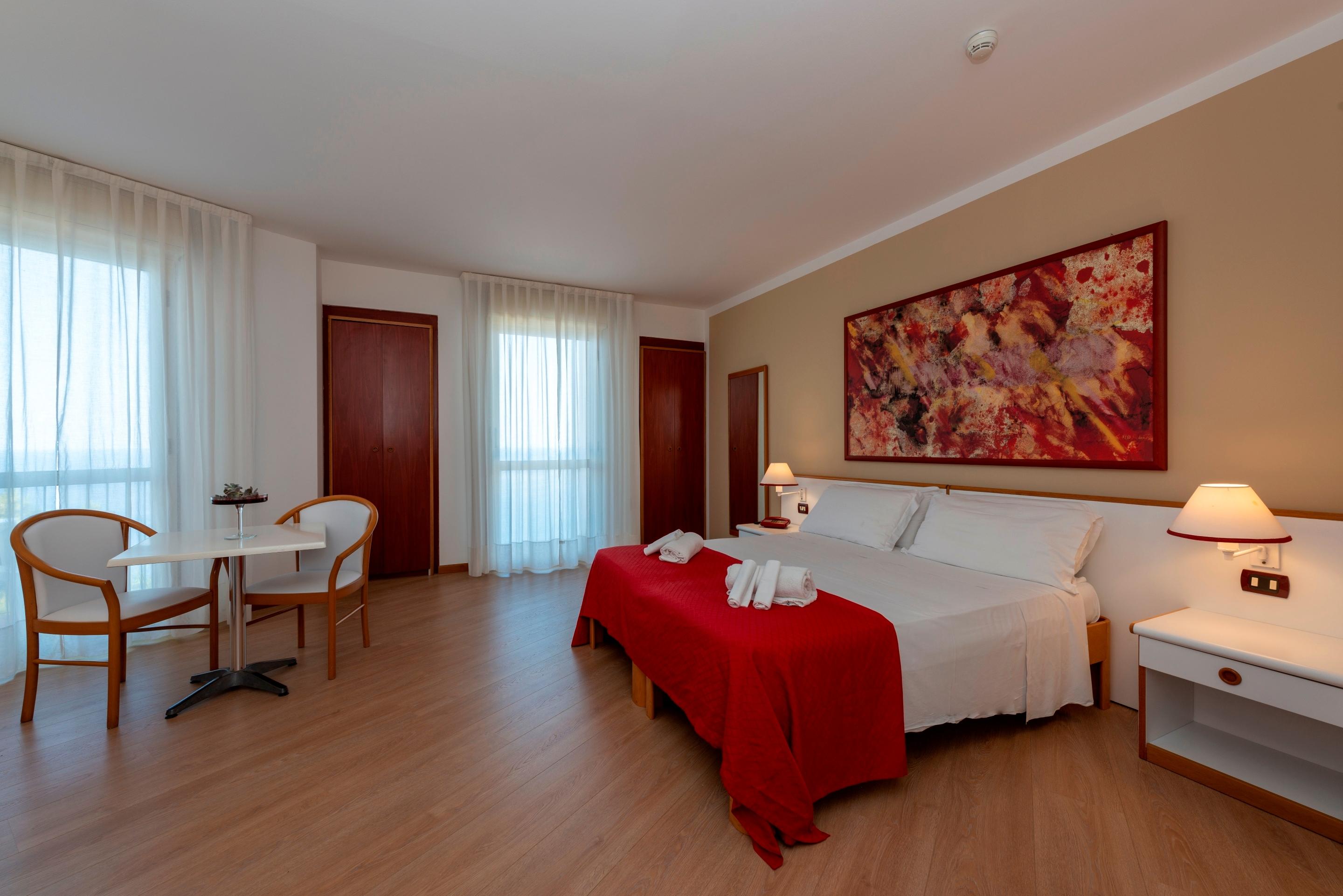 אלטאווילה מיליציה Hotel Torre Normanna מראה חיצוני תמונה
