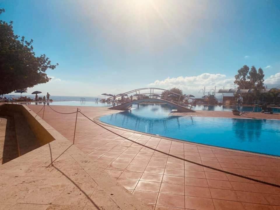 אלטאווילה מיליציה Hotel Torre Normanna מראה חיצוני תמונה