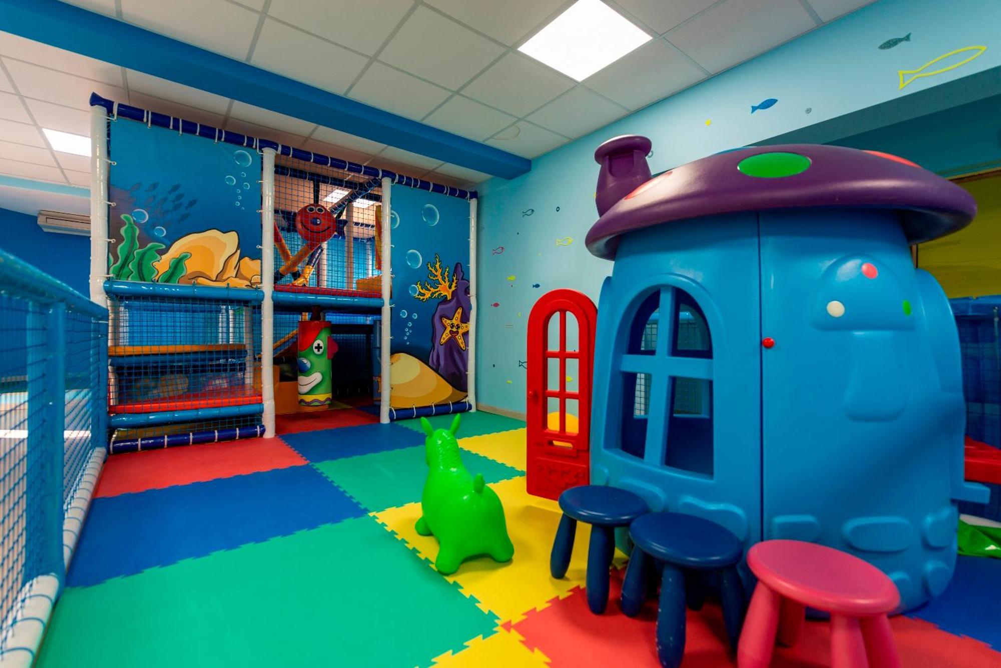 אלטאווילה מיליציה Hotel Torre Normanna מראה חיצוני תמונה